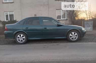 Седан Opel Vectra 2001 в Ужгороде