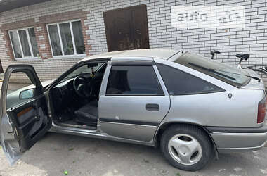 Лифтбек Opel Vectra 1993 в Ильинцах