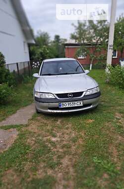 Седан Opel Vectra 1997 в Ивано-Франковске
