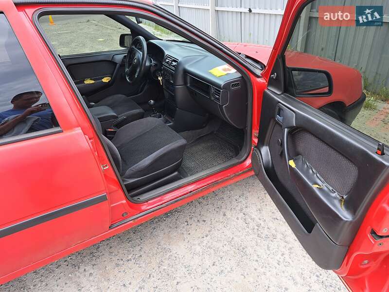 Седан Opel Vectra 1993 в Одессе