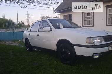 Седан Opel Vectra 1990 в Чернухах