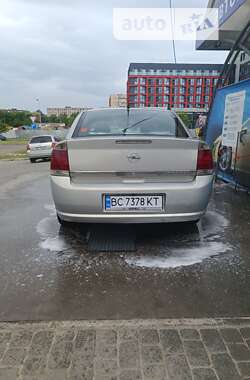 Седан Opel Vectra 2006 в Львове