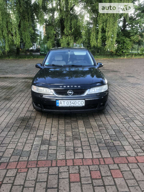 Седан Opel Vectra 2002 в Долине фото Седан Opel Vectra 2002 в Долине