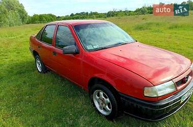 Седан Opel Vectra 1994 в Лубнах