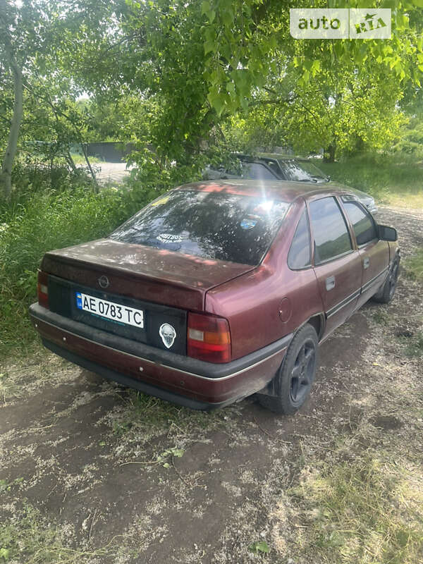 Седан Opel Vectra 1992 в Дніпрі