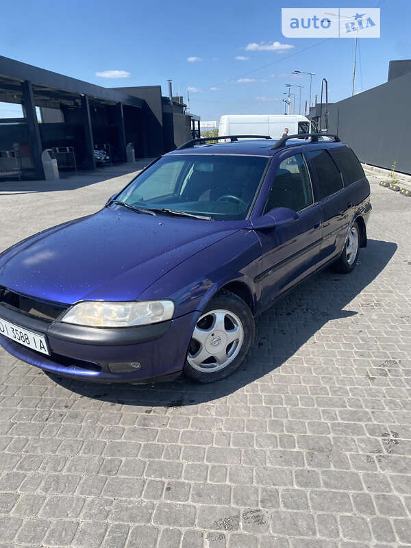 Универсал Opel Vectra 1997 в Львове