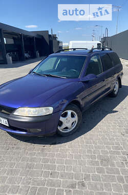 Универсал Opel Vectra 1997 в Львове