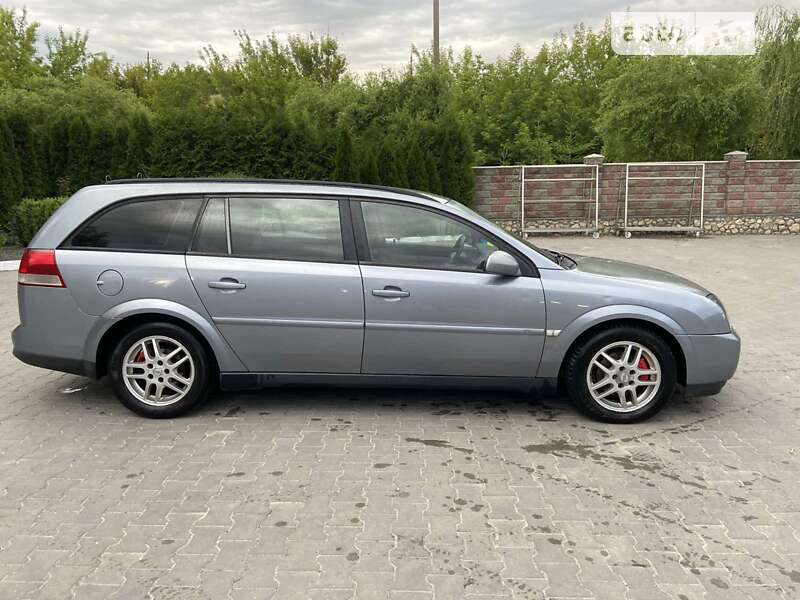 Універсал Opel Vectra 2004 в Підволочиську