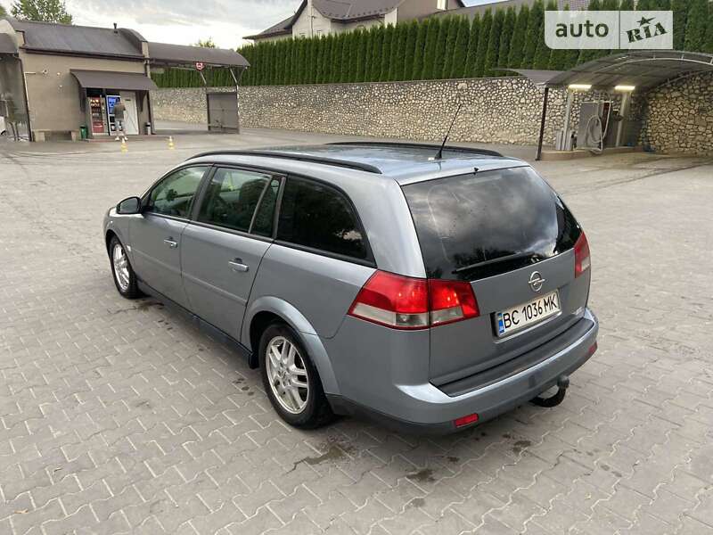 Універсал Opel Vectra 2004 в Підволочиську