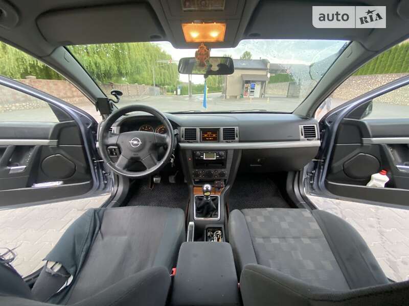 Універсал Opel Vectra 2004 в Підволочиську