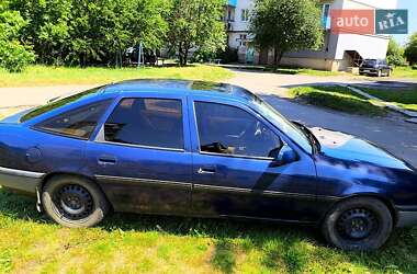 Лифтбек Opel Vectra 1990 в Краснограде