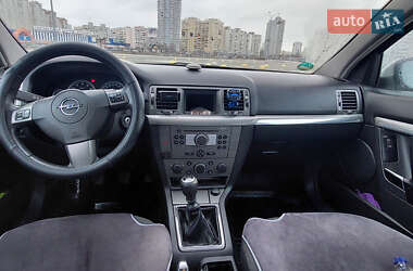 Седан Opel Vectra 2006 в Киеве