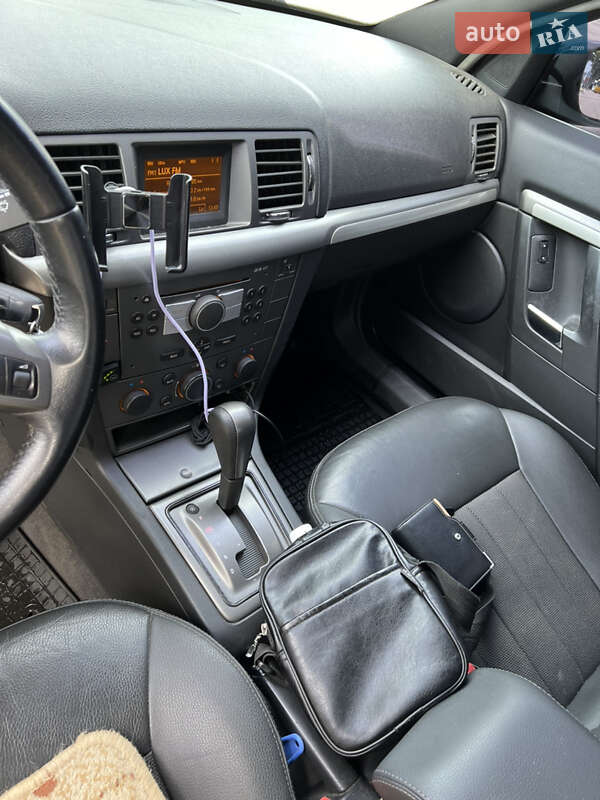 Седан Opel Vectra 2008 в Киеве фото 5 Седан Opel Vectra 2008 в Киеве