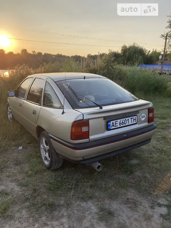 Opel Vectra 1990