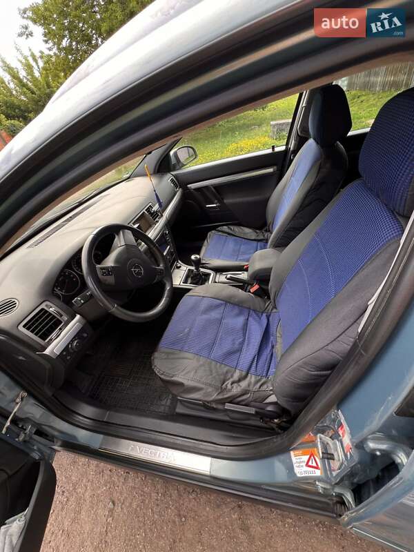 Універсал Opel Vectra 2005 в Харкові