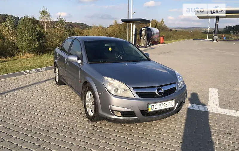 Седан Opel Vectra 2006 в Львові