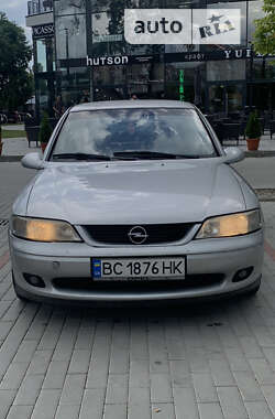 Седан Opel Vectra 2000 в Ужгороді