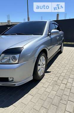 Седан Opel Vectra 2004 в Одесі