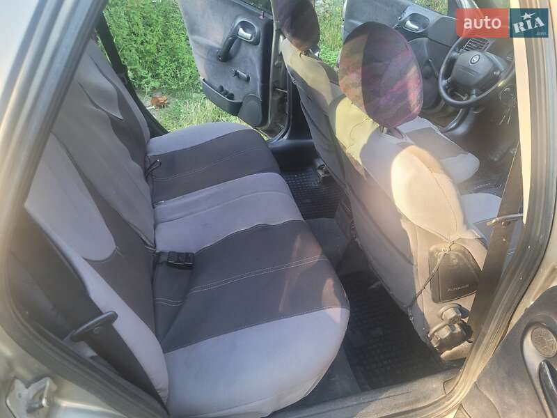 Универсал Opel Vectra 1998 в Харькове
