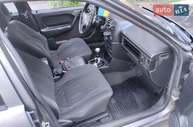 Седан Opel Vectra 1991 в 