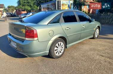 Ліфтбек Opel Vectra 2004 в 