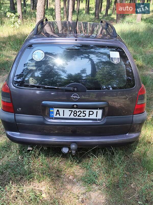 Універсал Opel Vectra 1997 в Малині