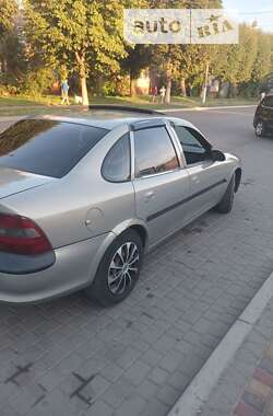 Седан Opel Vectra 1996 в Нововолинську