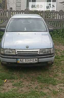 Седан Opel Vectra 1991 в Днепре