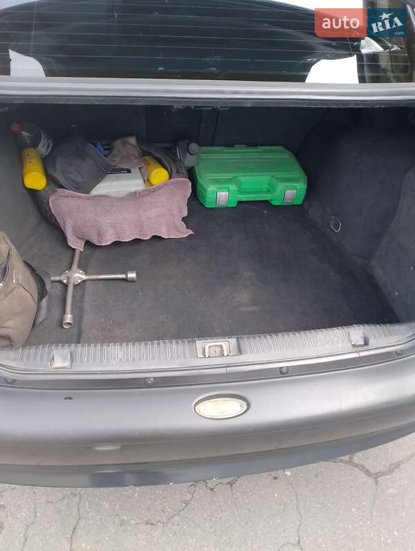 Седан Opel Vectra 1996 в Кременчуге