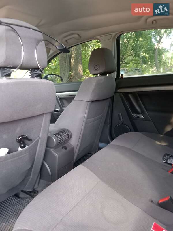Седан Opel Vectra 2002 в Житомире фото 8 Седан Opel Vectra 2002 в Житомире