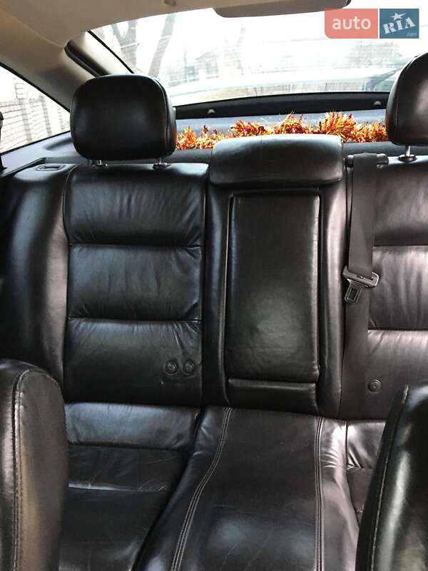 Лифтбек Opel Vectra 2000 в Киеве