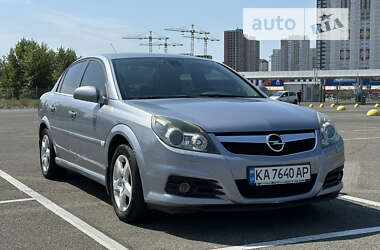 Седан Opel Vectra 2008 в Киеве