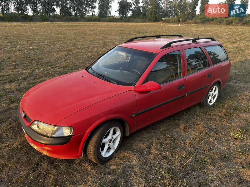 Универсал Opel Vectra 1998 в Тальном