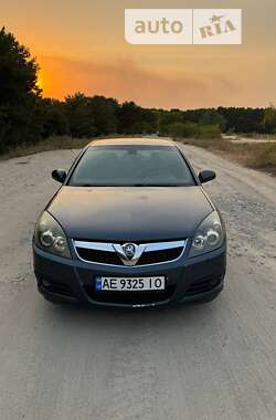 Ліфтбек Opel Vectra 2006 в Дніпрі