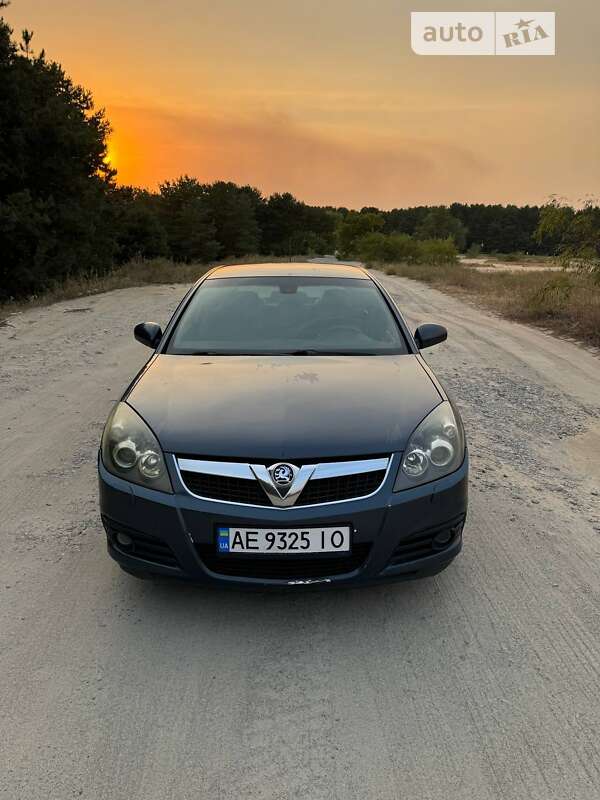 Лифтбек Opel Vectra 2006 в Днепре