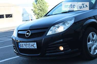 Седан Opel Vectra 2006 в Полтаві