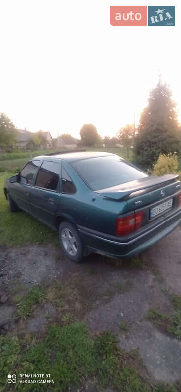Седан Opel Vectra 1995 в Золочеве
