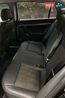 Седан Opel Vectra 2008 в 