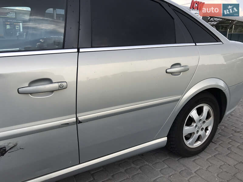 Лифтбек Opel Vectra 2006 в Львове