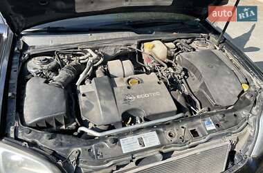 Седан Opel Vectra 2002 в 