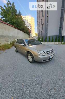 Седан Opel Vectra 2004 в Львові