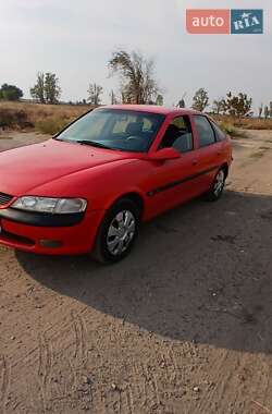 Ліфтбек Opel Vectra 1998 в Дніпрі