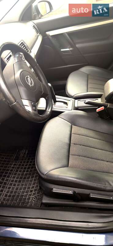 Лифтбек Opel Vectra 2008 в Одессе