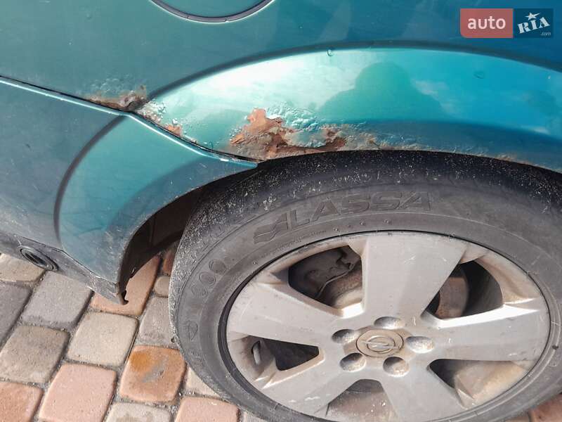 Седан Opel Vectra 2003 в Киеве