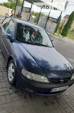 Седан Opel Vectra 1998 в Здолбуніві