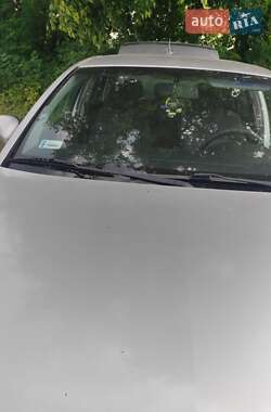 Седан Opel Vectra 2002 в 