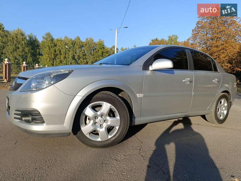 Седан Opel Vectra 2008 в Краснограді