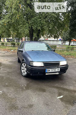 Лифтбек Opel Vectra 1992 в Ровно