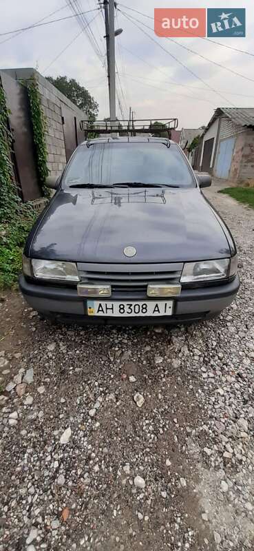 Opel Vectra 1992