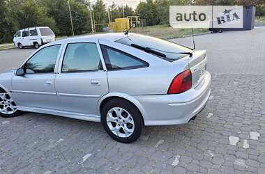 Лифтбек Opel Vectra 1999 в Запорожье